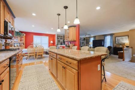 5 Otter Pond Road, Lynnfield, Massachusetts 01940, USA