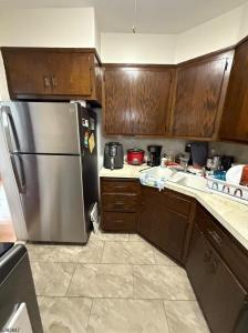 916 W Elm St 1, Linden City, Nova Jersey 07036-5720, Estados Unidos