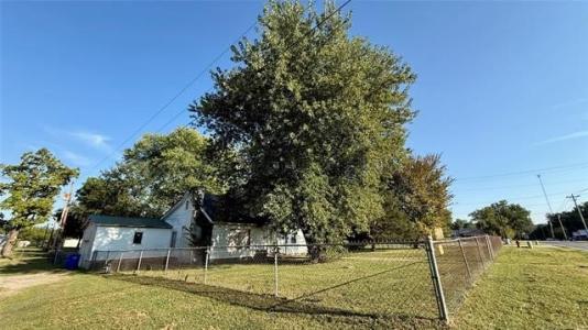 210 N Birch Street, Hulbert, Oklahoma 74441, Estados Unidos