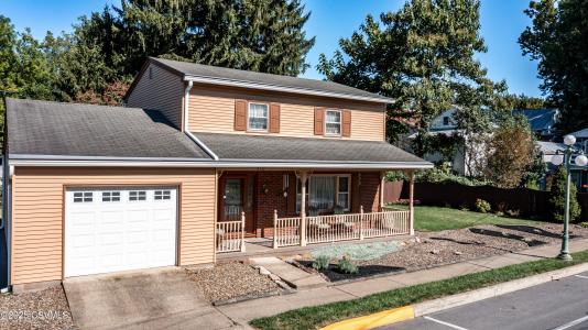 310 St Mary Street, Lewisburg, Pennsylvania 17837, USA