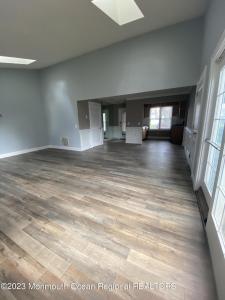 120 Oak Hill Drive, Toms River, New Jersey 08753