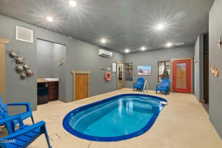 810 Blacksmith Way, Gatlinburg, Tennessee 37738