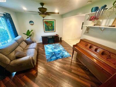 38521 Royal Ann Cmn, Fremont, 加州 94536, 美國