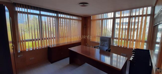 Madrid, Comunidad De Madrid 28043, Espagne