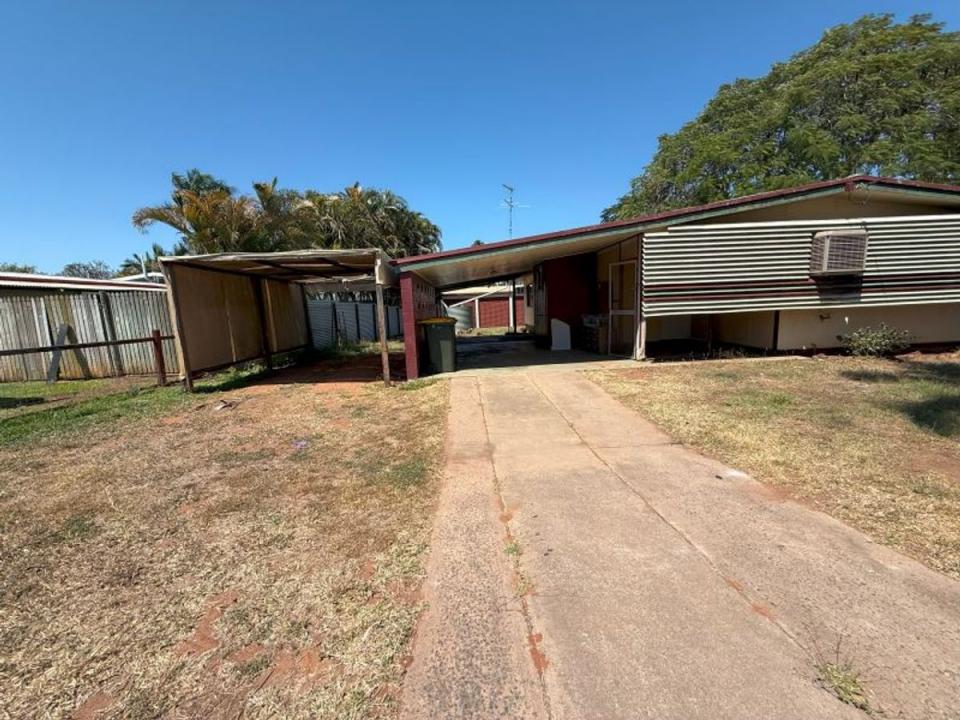 25 Archer Drive, Moranbah, QLD 4744, Australia