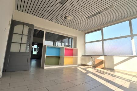 Brugsesteenweg 230, Kortrijk, 比利時