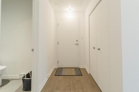 1160 Rue MacKay, Montréal (Ville-Marie), Quebec H3G 0G8, Canada