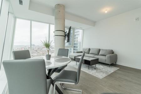 1160 Rue MacKay, Montréal (Ville-Marie), Quebec H3G 0G8, Canada