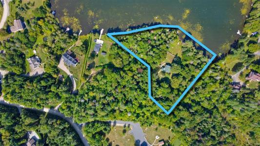 343  Ch. Glen Acres, Saint-Sauveur, קוויבק J0R 1R1, קנדה 