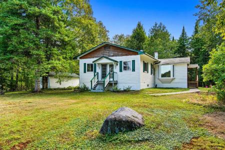 343  Ch. Glen Acres, Saint-Sauveur, קוויבק J0R 1R1, קנדה 