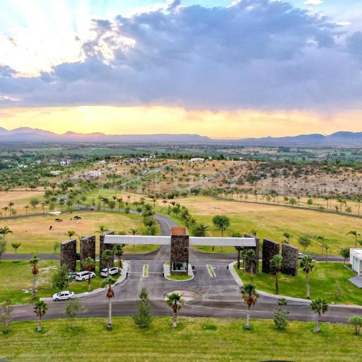 Alamos Lote 4, Campestre San Joaquín,, Aguascalientes, Aguascalientes 20341, Mexico
