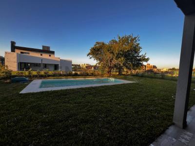 GENERAL HORNOS 2902, Moreno, GBA Oeste 00001, 阿根廷