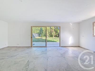 Estrablin, Rodan-Alpy 38780, Francja