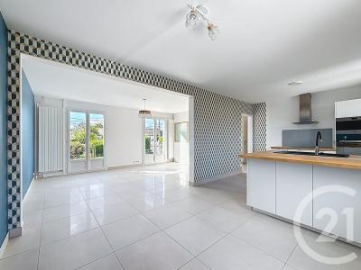 Joue Les Tours, Centro – Val De Loira 37300, Francia