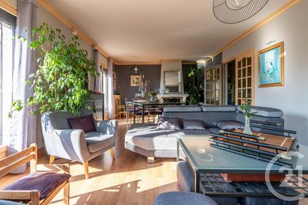 Coubron, Isla De Francia 93470, Francia