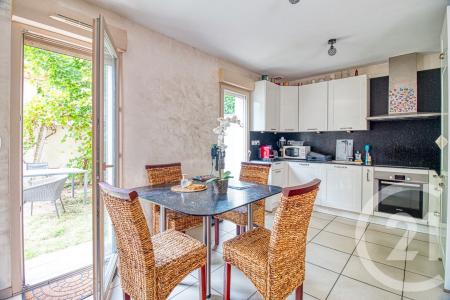 Ermont, Île-de-France 95120, Francia