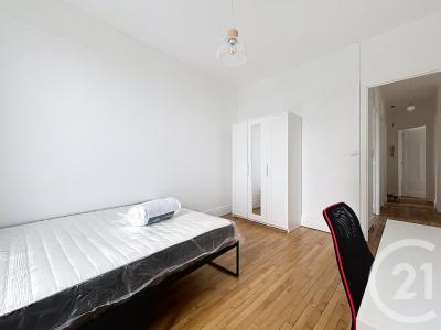 Troyes, Champagne-Ardenne 10000, France