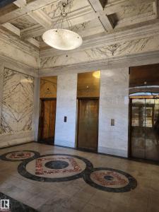 10134 100 STREET NW, Edmonton, Alberta T5J 0N8, Canada