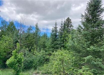 7 MAIN STREET, Manigotagan, Manitoba R0E 1E0, Canada