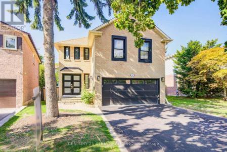 18 PARK LANE CIRCLE, Richmond Hill (south Richvale), Ontario L4C 6S8, Kanada