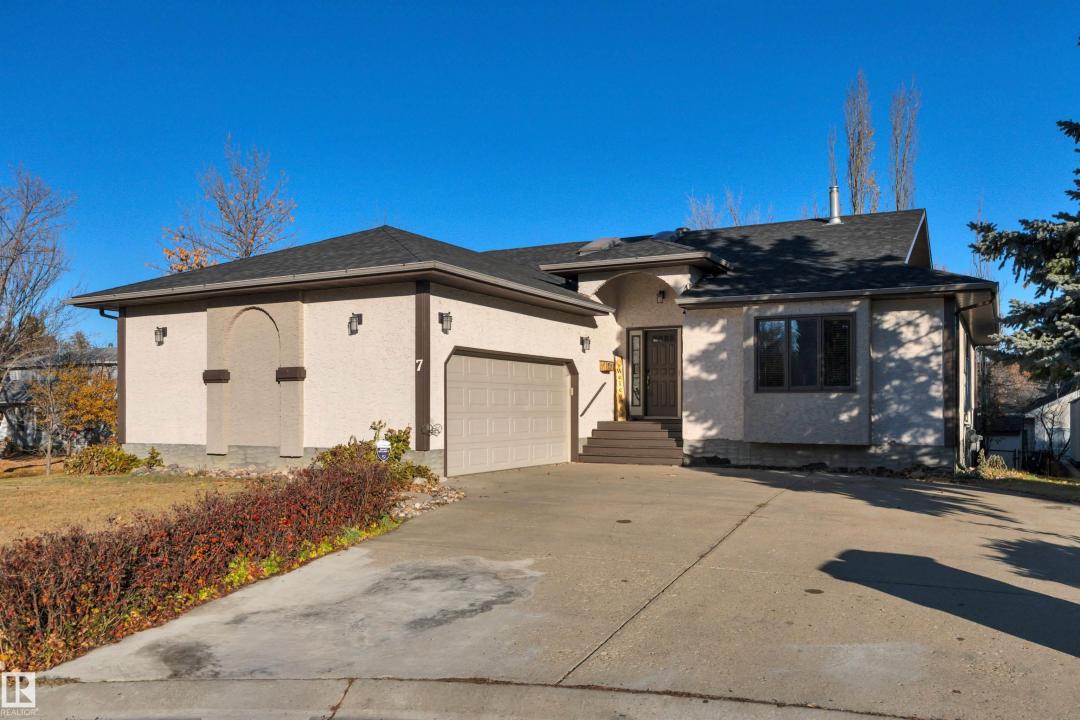 7 FIELDSTONE COVE, Spruce Grove, Alberta T7X 3C1, Canada
