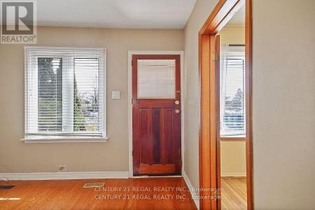 102 NEWCASTLE STREET, Toronto (mimico), Ontario M8Z 1C8, Canadá