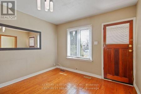 102 NEWCASTLE STREET, Toronto (mimico), Ontario M8Z 1C8, Canadá