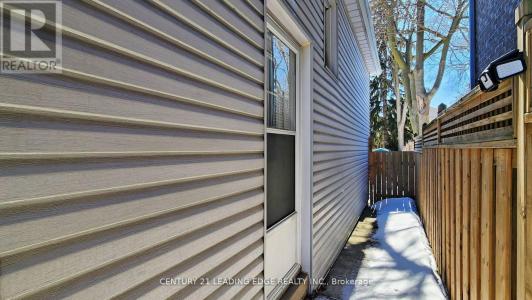 131 FLORENCE STREET, Toronto (lansing-westgate), Ontario M2N 1G2, Canada