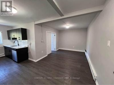 871 ADELAIDE STREET NORTH, London East (east B), Ontario N5Y 2M2, Canadá