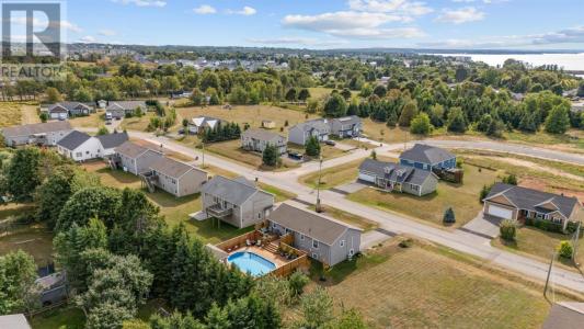 53 STARLING CRESCENT, Stratford, Đảo Prince Edward C1B 0L9, Canada