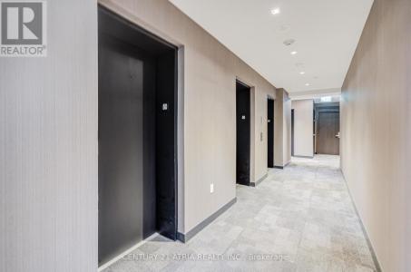 1 YORKVILLE AVENUE, Toronto (annex), אונטריו M4W 1L1, קנדה