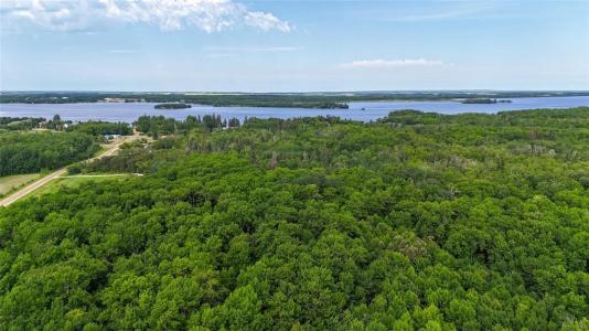 0 GAUER ROAD, Lac Du Bonnet Rm, מניטובה R0E 1A0, קנדה