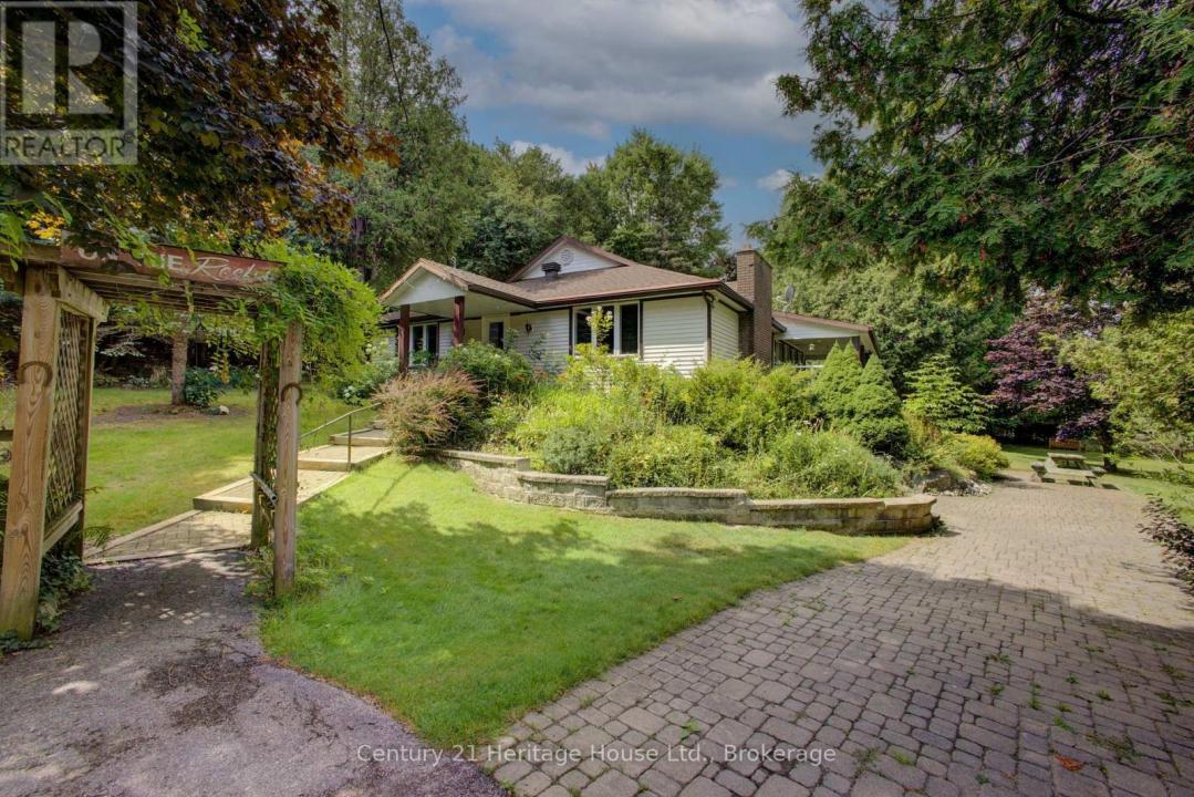 473514 CAMP OLIVER ROAD, West Grey, 온타리오주 N0C 1K0, 캐나다