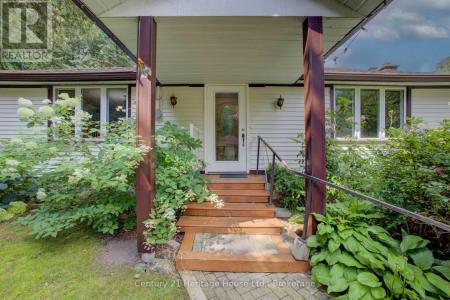 473514 CAMP OLIVER ROAD, West Grey, 온타리오주 N0C 1K0, 캐나다