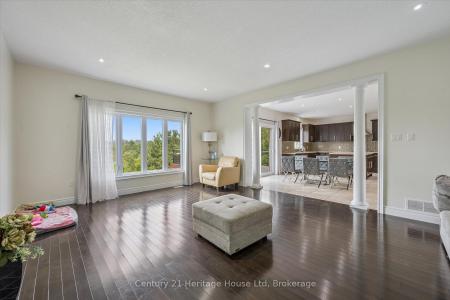 76 ZADUK PLACE, Guelph, Ontario N1G 0C4, Canada