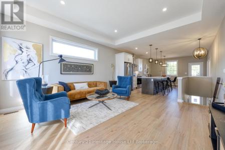 19 ANDERSON STREET, Woodstock (woodstock - South), 安大略省 N4S 9A3, 加拿大