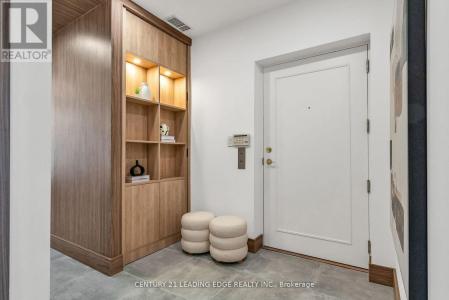 1 WATERGARDEN WAY, Toronto (bayview Village), Ontario M2K 2Z7, Canada