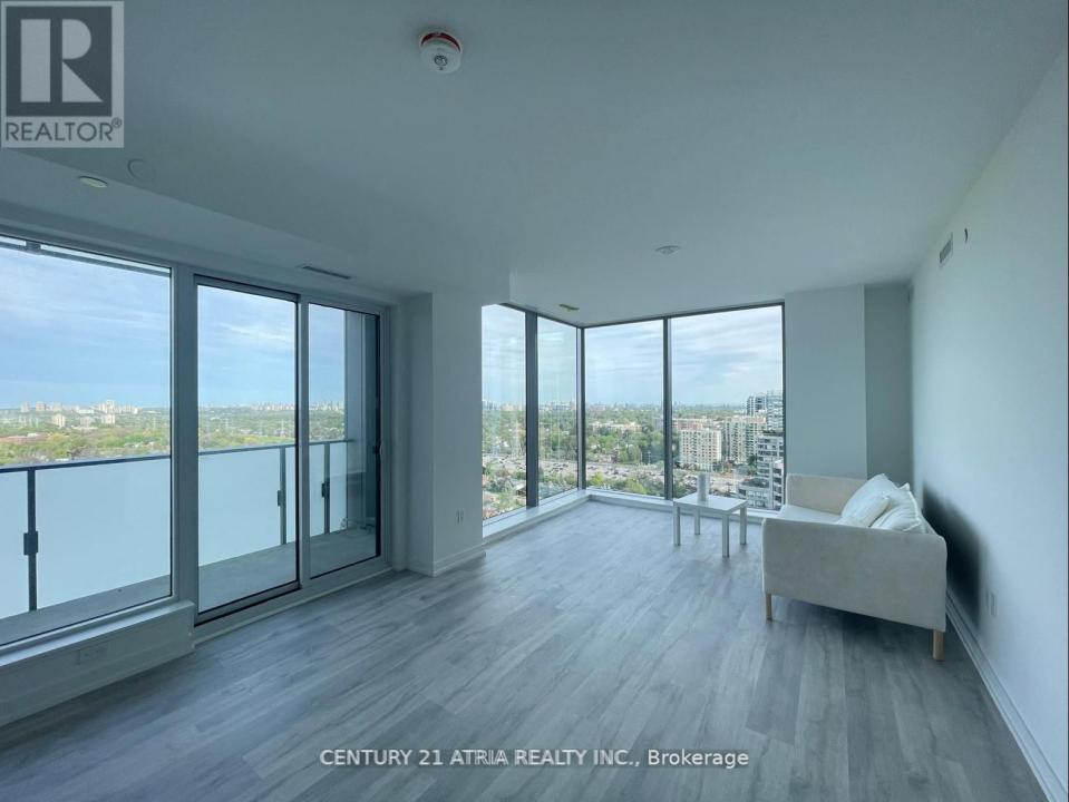 8 OLYMPIC GARDEN DRIVE, Toronto (willowdale East), אונטריו M2M 0B9, קנדה 