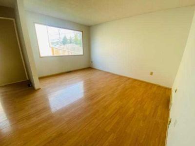 441 SWITZER DRIVE, Hinton, Alberta T7V 1Z7, Kanada