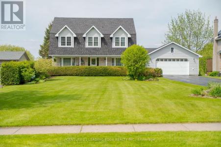 5048 WILLIAM STREET, Pickering, Ontario L1Y 1B2, Canada