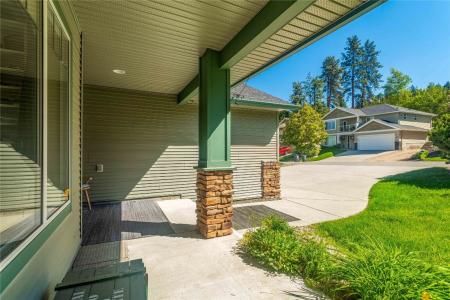 10476 TERESA ROAD, Lake Country, British Columbia V4V 2N6, Canada