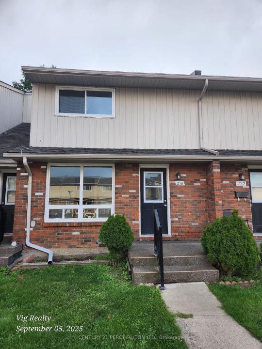 100 BROWNLEIGH AVENUE, Welland, Ontario L3B 5V8, Canada