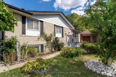 15 JOY COURT, 漢密爾頓, 安大略省 L8K 5R7, 加拿大