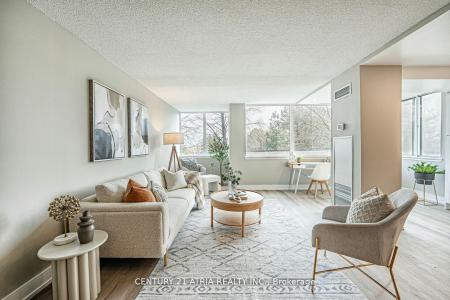 350 WEBB DRIVE, Mississauga, Ontario L5B 3N6, Canada