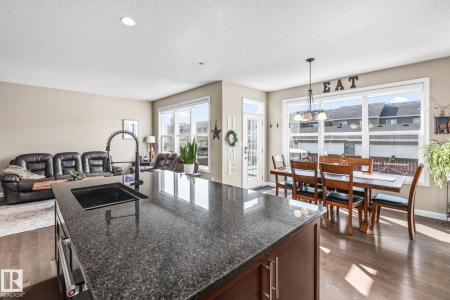 100 SHEPPARD WAY, Leduc, 阿尔伯塔 T9E 0T4, 加拿大