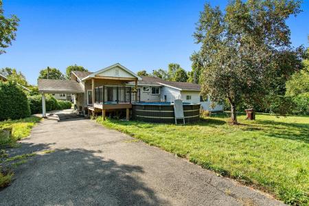 516 Rue St-Patrick, Brownsburg-Chatham, Quebec J8G 2Y5, Canada