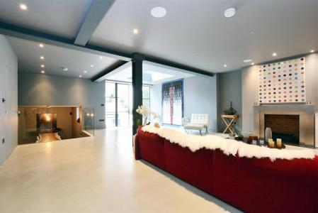 29, Pembroke Gardens, London, United Kingdom