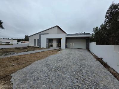 Marinha Grande, Leiria 2430-400, Portugal