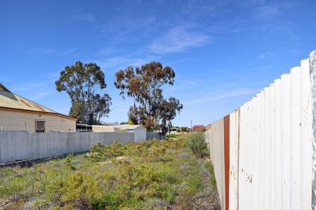 215 Hebbard Street, Broken Hill, NSW 2880, Australia