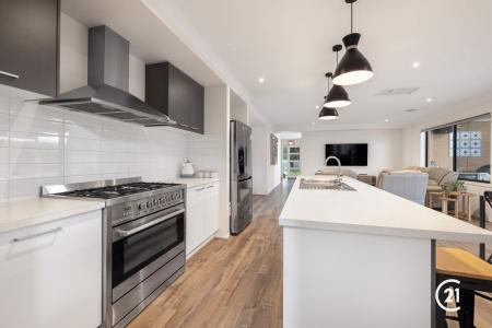 53 Park Avenue, Echuca, VIC 3564, Australia